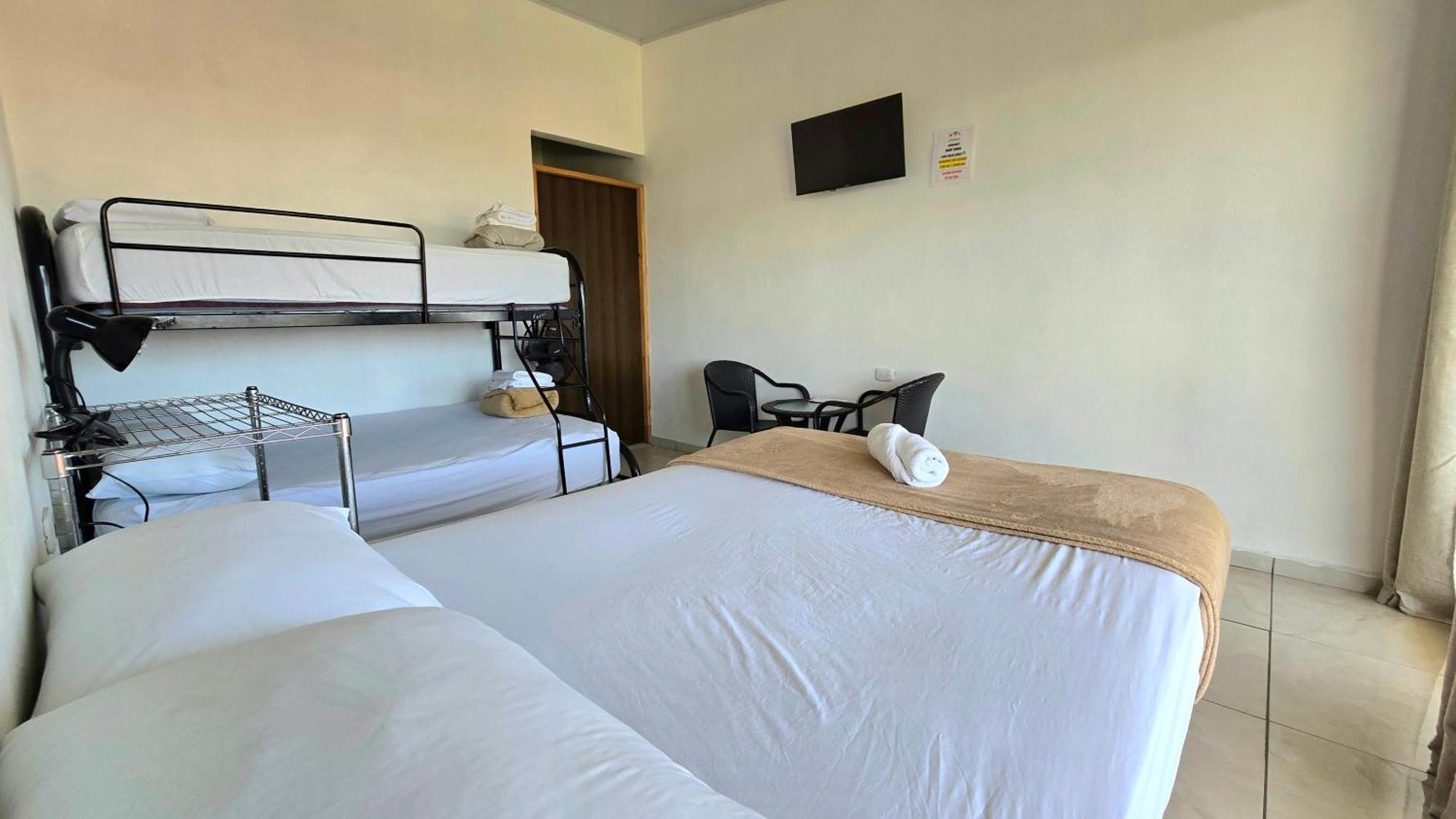 Cattleya Family Hotel Monteverde Exterior photo